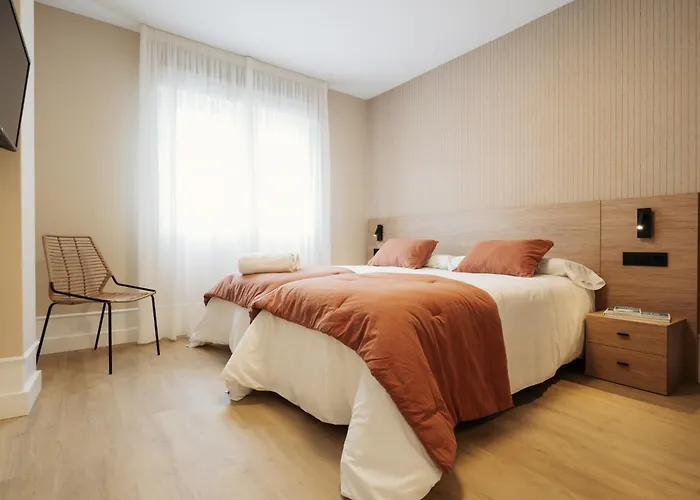 ゲストハウス Pico De Noro リベイラ